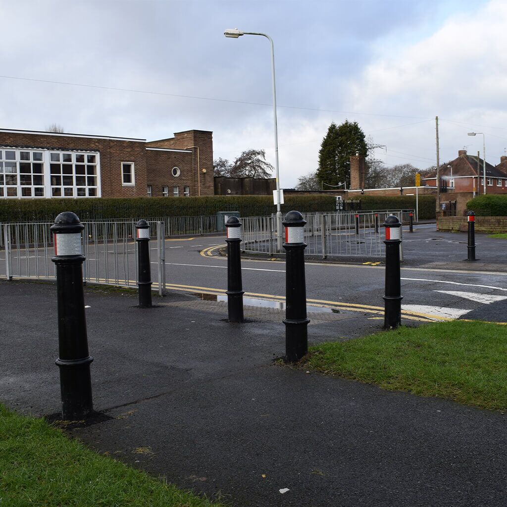 Watts Urethane Products - Street Furniture - Heritage Range (Slough 2)